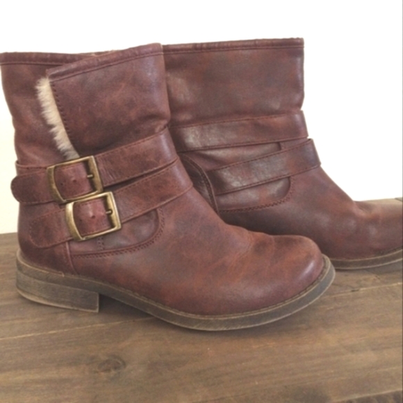 Austin Trading Co. ALINA Ankle Boots Sz 6 Brown Faux Fur Lining CUTE!! - Picture 1 of 17